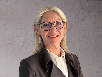 Iwona Egger